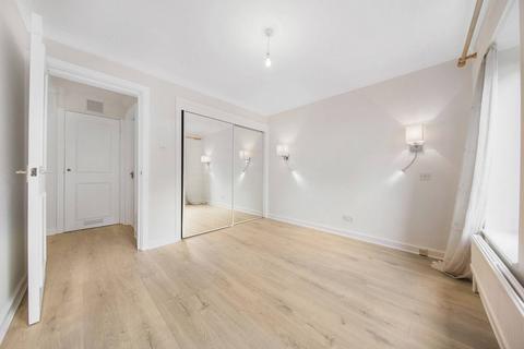 1 bedroom flat to rent, Upper Richmond Road, West Putney, London, SW15