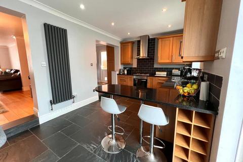35 Baring Road, Northampton, NN5 7BA
