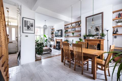 3 bedroom maisonette for sale, Albion Road, Stoke Newington, Hackney, London