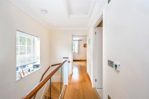 49 Temple Road, Richmond, TW9 2EB