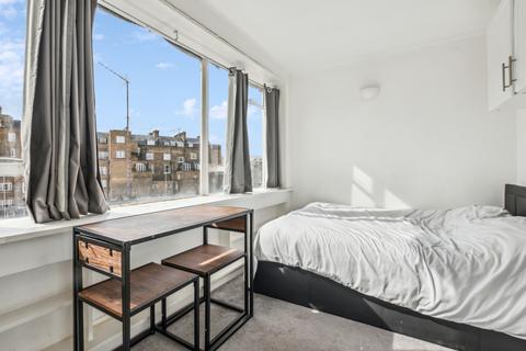 Studio to rent, 17-19 Craven Terrace, London