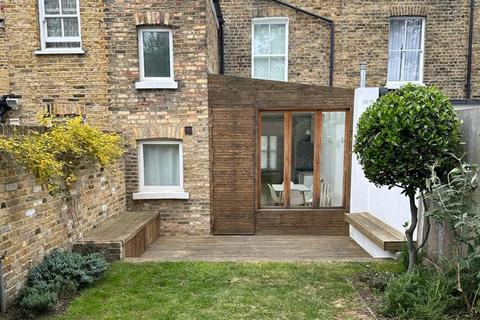 26 Milton Road, London, SE24 0NP