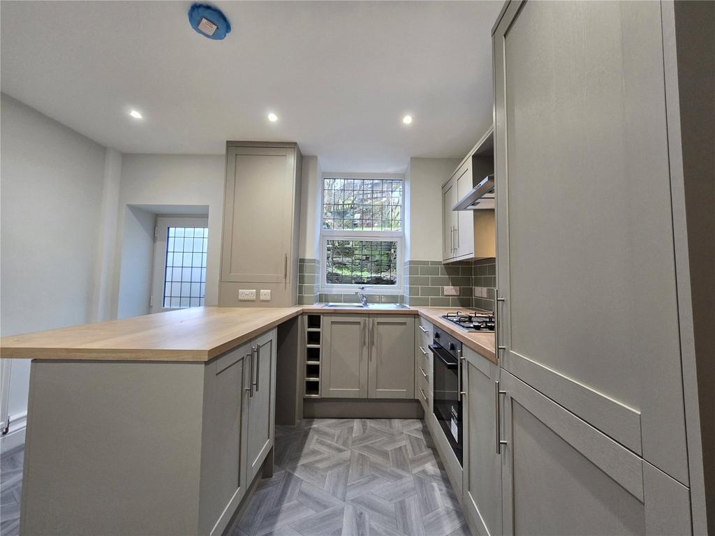 Fitted Kitchen