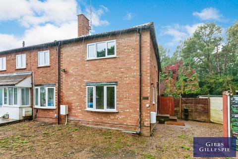 2 bedroom end of terrace house to rent, Leachcroft, Chalfont St. Peter