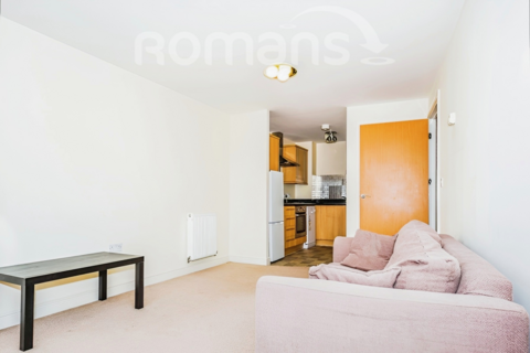 2 bedroom apartment to rent, Coombe Way, Farnborough, GU14