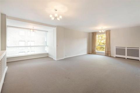 3 bedroom apartment to rent, Valiant House, SW11