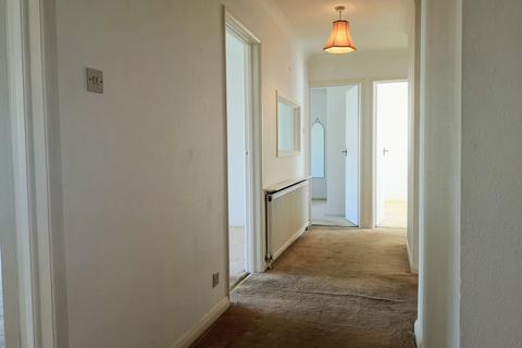 2 bedroom apartment to rent, Branksome Park, Poole, BH13