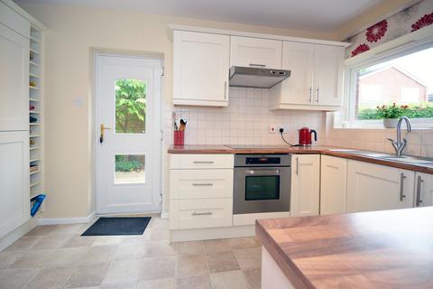 4 bedroom detached house for sale, Derling Drive, Raunds