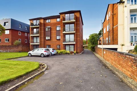 2 bedroom apartment for sale, Park Road West, Southport PR9