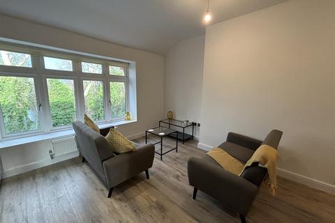 2 bedroom apartment to rent, Park Terrace, Waterloo, Liverpool