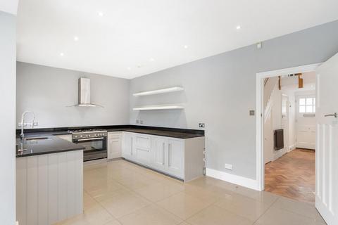 6 bedroom semi-detached house for sale, London W5