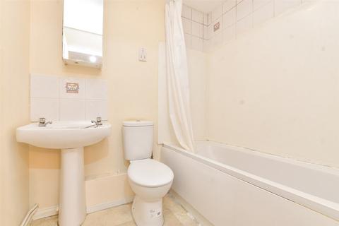 1 bedroom ground floor flat for sale, Franklin Way, Croydon, Surrey