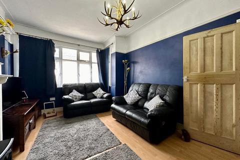 3 bedroom semi-detached house for sale, Westbury Road, Southend on Sea, Essex, SS2 4DL