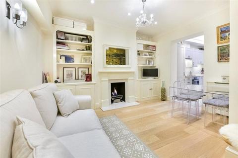 3 bedroom apartment to rent, Alderney Street, London SW1V