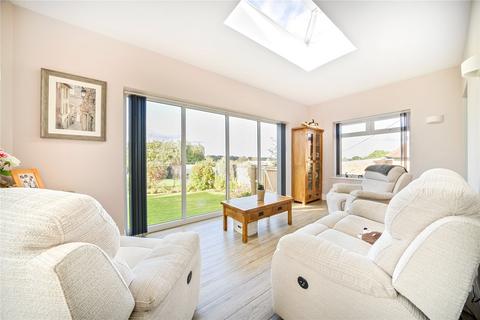 12 Curriott Hill Road, Crewkerne, TA18 8BW