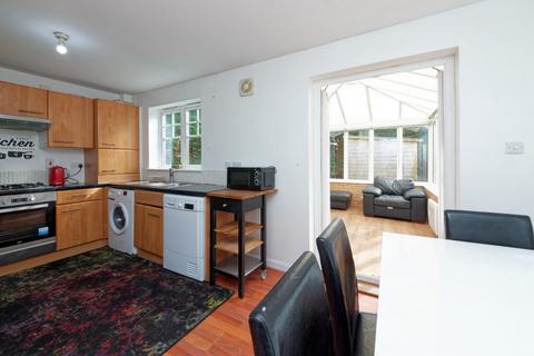 14 Cromer Gardens, Glasgow, G20 9JQ