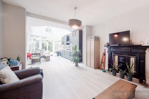 3 bedroom flat to rent, Goldhurst Terrace, South Hampstead  NW6