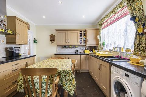 292 Long Lane, Bexleyheath, DA7 5HZ