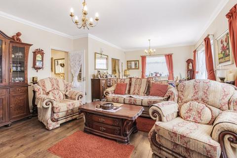 292 Long Lane, Bexleyheath, DA7 5HZ