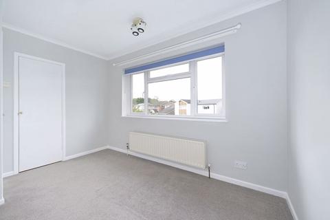 9 Brookside, Cranleigh, GU6 8DA