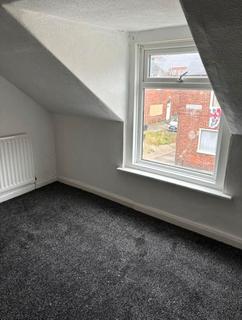 3 bedroom terraced house to rent, Baker Street, Houghton le Spring