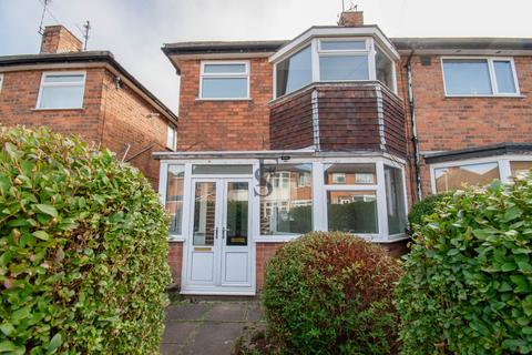 3 bedroom semi-detached house for sale, Averil Road, Leicester