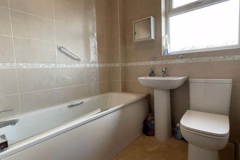 3 bedroom end of terrace house for sale, Rosewell Close, Honiton EX14