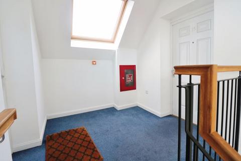 Flat 14, 1 Kenyon Way, Slough, SL3 8AL