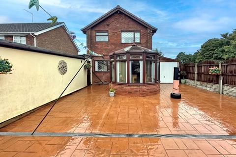 3 bedroom house for sale, Corsican Close, Woodlands Estate, Willenhall