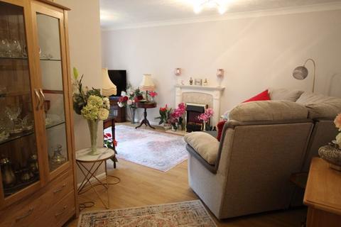 1 bedroom retirement property for sale, Epsom Road, Epsom