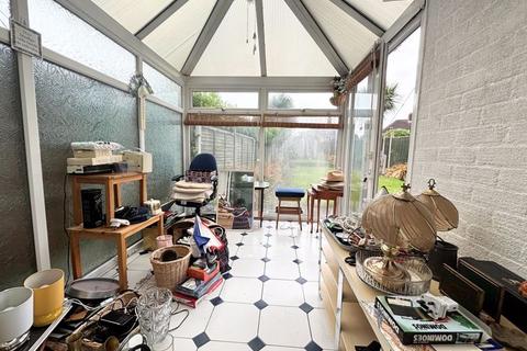6 Clausen Close, Birmingham, B43 7UD