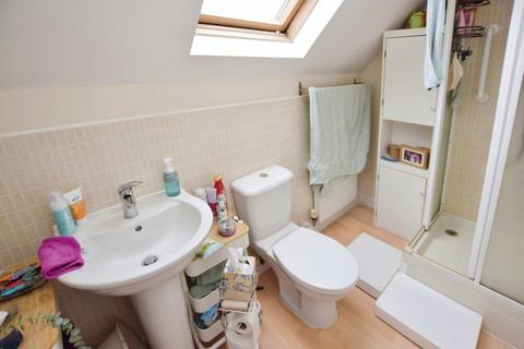 5 Edwards Court, Exeter, EX2 7RL