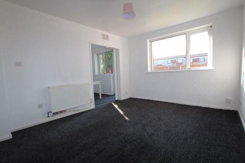 2 bedroom terraced house to rent, The Moss, Manchester