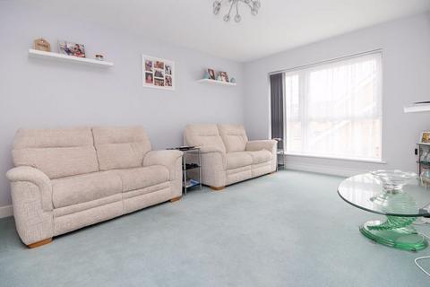 3 bedroom end of terrace house for sale, Totton