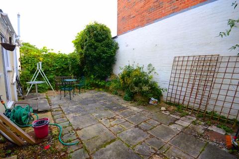 47 Curzon Road, Bournemouth, BH1 4PW