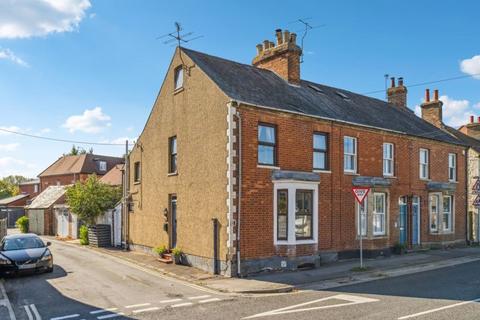 4 bedroom end of terrace house for sale, Thame