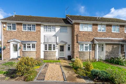 2 bedroom semi-detached house for sale, Victoria Road, Bognor Regis