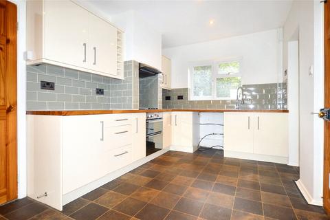 4 bedroom terraced house to rent, Ashdon Road, Saffron Walden, Essex, CB10