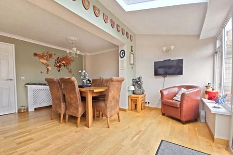 4 bedroom townhouse for sale, Gale Moor Avenue, Gosport PO12