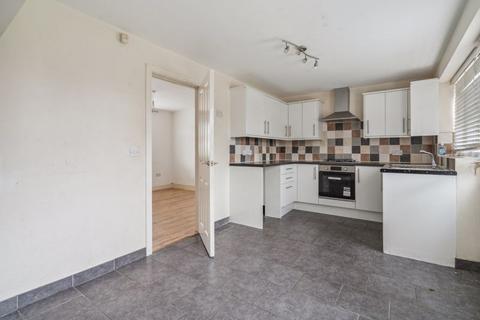 4 bedroom end of terrace house for sale, Eastcote Lane, Northolt