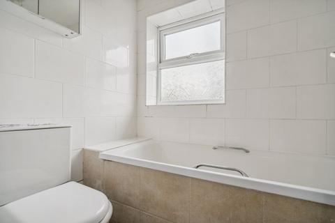 112a Eastcote Lane, Northolt, UB5 5RH