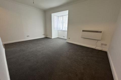 Studio for sale, Rabournmead Drive, Northolt