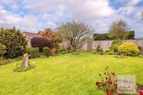 3 bedroom detached bungalow for sale, Waveney Drive, Norwich NR12