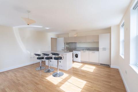 2 bedroom apartment to rent, Sherbrooke Way, Worcester Park