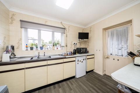 3 bedroom semi-detached house for sale, Stroudes Close, Old Malden, KT4