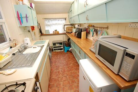 3 bedroom terraced house for sale, Oaken Clough Terrace, Greater Manchester OL7