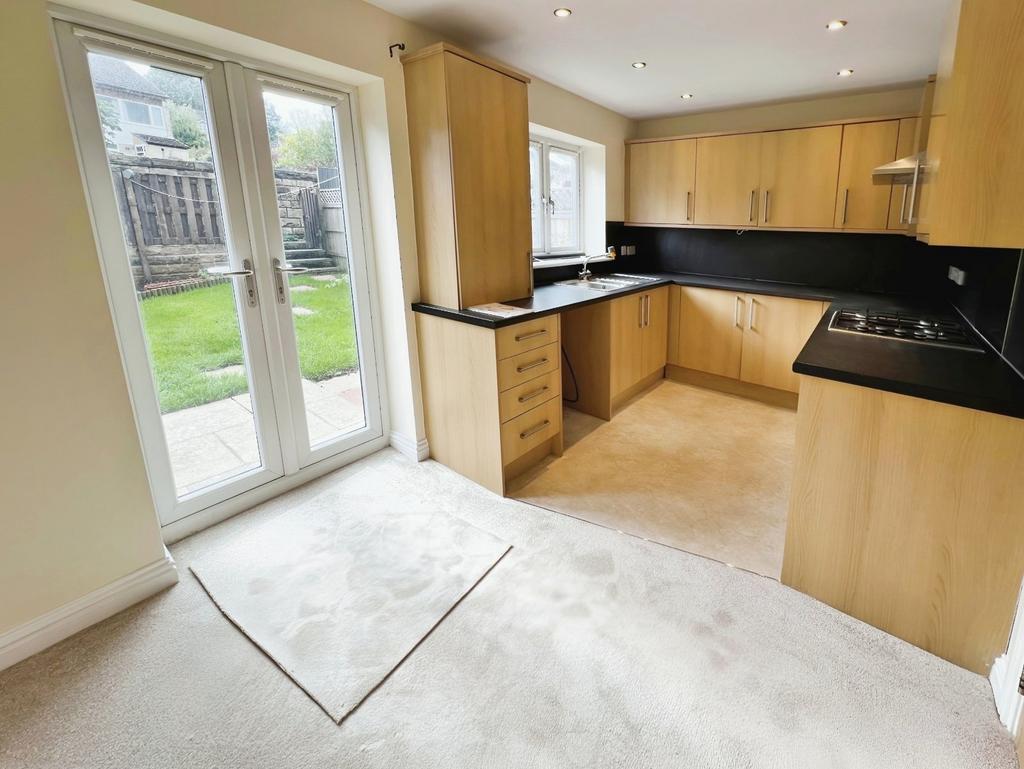 Beech Tree Mews, West Yorkshire WF17 4 bed terraced house for sale £