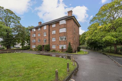 2 bedroom apartment for sale, West Barnes Lane, New Malden KT3