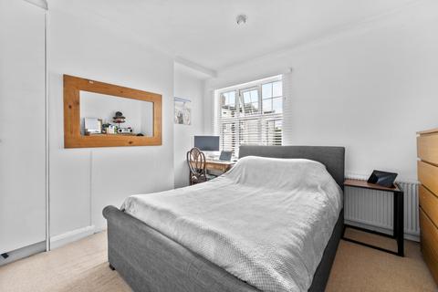 3 bedroom maisonette for sale, Cannon Hill Lane, Wimbledon Chase SW20