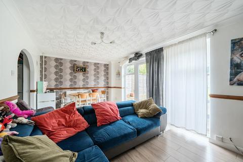 257 Rivermill, Harlow, CM20 1PD